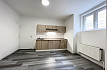 Pronájem bytu, Metro B Palmovka, suterénní byt 2+kk, 48 m2, po rekonstrukci, nezařízený nábytkem, Rent4Ever.cz