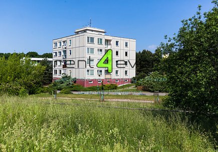 Pronájem bytu, Kamýk, K lesu, 3+kk, 75 m2, po rekonstrukci, balkon, nezařízený nábytkem, Rent4Ever.cz
