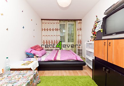 Pronájem bytu, Kunratice, byt 2+kk, 43 m2, sklep 3 m2, výtah, bezbariérový přístup, Rent4Ever.cz