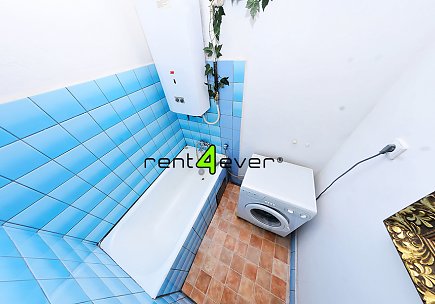 Pronájem bytu, Krč, U Nových domů III, 2+kk, 50 m2, sklep 4 m2, výtah, parkování, Rent4Ever.cz