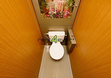 Pronájem bytu, Řepy, Vondroušova, 3+1, 82 m2, balkon, sklep, komora, výtah, nezařízený, Rent4Ever.cz