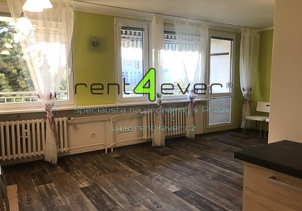 Pronájem bytu, Bohnice, Poznaňská, byt 3+kk, 70 m2, po rekonstrukci, lodžie 12 m2, sklep, zařízený, Rent4Ever.cz