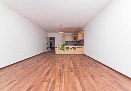 Pronájem bytu, Lysolaje, Sídlištní, 3+kk, 74 m2, novostavba, 2x balkon, sklep, výtah, nezařízený, Rent4Ever.cz