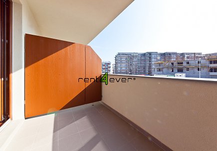 Pronájem bytu, Zličín, Lanžhotská, 1+kk, 38 m² + balkon + garážové stání, novostavba, cihla, výtah, Rent4Ever.cz