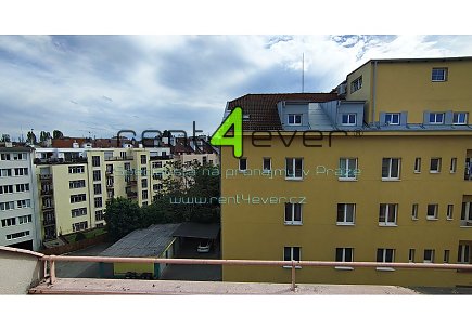 Pronájem bytu, Nusle, Pod Terebkou, byt 3+kk, 78 m2, cihla, terasa, částečně zařízený, Rent4Ever.cz