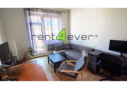 Pronájem bytu, Nusle, Pod Terebkou, byt 3+kk, 78 m2, cihla, terasa, částečně zařízený, Rent4Ever.cz