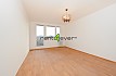 Pronájem bytu, Záběhlice, Sněženková, 3+1, 78 m2, lodžie, sklep, komora, výtah, částečně zařízený, Rent4Ever.cz