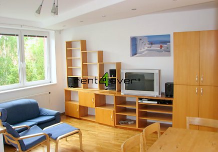 Pronájem bytu, Troja, K Haltýři, 1+kk, 40 m2, novostavba, cihla, balkon, sklep, výtah, zařízený, Rent4Ever.cz