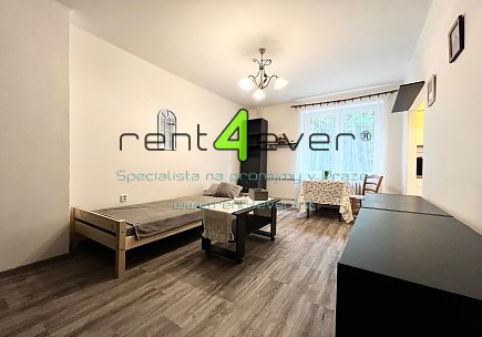 Pronájem bytu, Veleslavín, Šumberova, byt 1+kk, 25 m2, zařízený nábytkem, pouze pro 1 osobu, Rent4Ever.cz