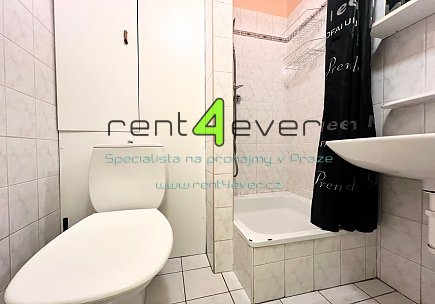 Pronájem bytu, Veleslavín, Šumberova, byt 1+kk, 25 m2, zařízený nábytkem, pouze pro 1 osobu, Rent4Ever.cz