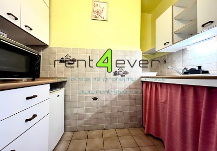 Pronájem bytu, Veleslavín, Šumberova, byt 1+kk, 25 m2, zařízený nábytkem, pouze pro 1 osobu, Rent4Ever.cz