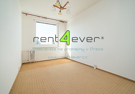 Pronájem bytu, Modřany, Pirinská, byt 2+kk, 41 m2, komora, výtah, nezařízený nábytkem, Rent4Ever.cz