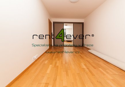 Pronájem bytu, Prosek, Na Prosecké vyhlídce, 3+kk, 90 m2, novostavba, garáž, výtah, nezařízený, Rent4Ever.cz