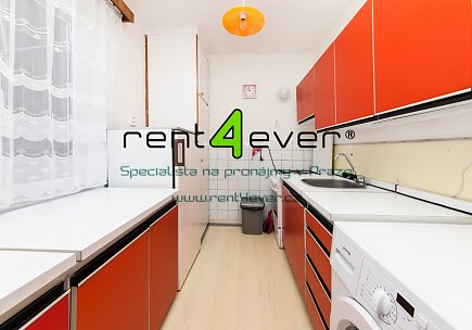 Pronájem bytu, Záběhlice, Bělčická, 4+kk, 73 m2, cihla, lodžie, parkování, výtah, zařízený, Rent4Ever.cz