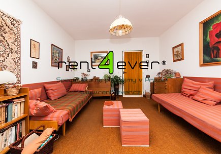 Pronájem bytu, Nusle, Kotorská, 1+1, 36 m2, lodžie, komora, výtah, zařízený, Rent4Ever.cz