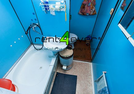 Pronájem bytu, Nusle, Kotorská, 1+1, 36 m2, lodžie, komora, výtah, zařízený, Rent4Ever.cz