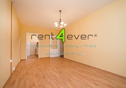 Pronájem bytu, Kobylisy, Kaňkovského, 2+kk, 44 m2, po kompletní rekonstrukci, lodžie, nezařízený, Rent4Ever.cz