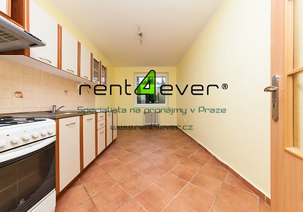 Pronájem bytu, Veleslavín, Na Petřinách, byt 1+1, 50 m2, lodžie, výtah, nezařízený, Rent4Ever.cz