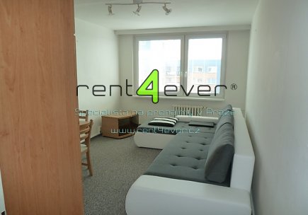 Pronájem bytu, Metro B Černý Most, Bryksova, byt 2+kk, 39 m2, výtah, vybavený nábytkem, Rent4Ever.cz