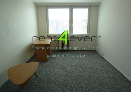 Pronájem bytu, Metro B Černý Most, Bryksova, byt 2+kk, 39 m2, výtah, vybavený nábytkem, Rent4Ever.cz