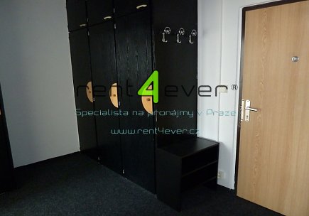 Pronájem bytu, Metro B Černý Most, Bryksova, byt 2+kk, 39 m2, výtah, vybavený nábytkem, Rent4Ever.cz