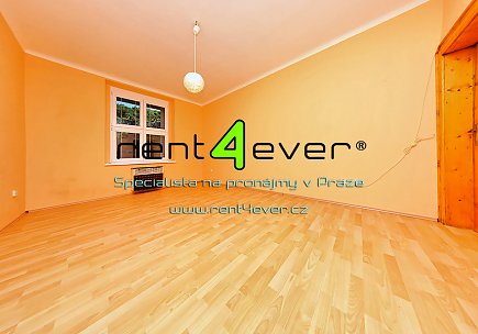 Pronájem bytu, Košíře, Brožíkova, byt 2+kk, 45 m2, cihla, vestavěné patro, nevybavený, Rent4Ever.cz