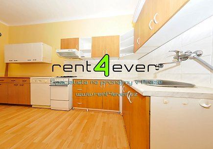 Pronájem bytu, Košíře, Brožíkova, byt 2+kk, 45 m2, cihla, vestavěné patro, nevybavený, Rent4Ever.cz