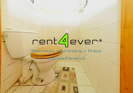 Pronájem bytu, Košíře, Brožíkova, byt 2+kk, 45 m2, cihla, vestavěné patro, nevybavený, Rent4Ever.cz