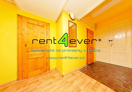 Pronájem bytu, Košíře, Brožíkova, byt 2+kk, 45 m2, cihla, vestavěné patro, nevybavený, Rent4Ever.cz