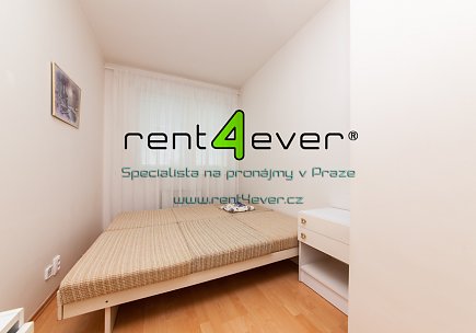 Pronájem bytu, Letňany, ul. Kuželova, 2+kk, 47 m2, balkon, sklep, výtah, zařízený nábytkem, Rent4Ever.cz