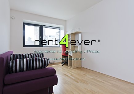 Pronájem bytu, Vokovice, Nobelova, 3+kk, 125 m2, 2x lodžie, komora, garážové stání, zařízený, Rent4Ever.cz