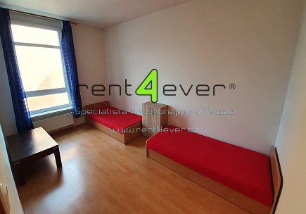 Pronájem bytu, Řepy, Skuteckého, 3+kk, 89m2, novostavba, balkon 5 m2, sklep 4 m2, částečně zařízený, Rent4Ever.cz