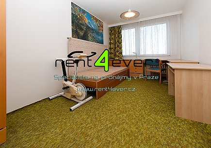 Pronájem bytu, Metro A Skalka, Rembrandtova, 3+1, 75 m2, výtah, zařízený nábytkem, Rent4Ever.cz