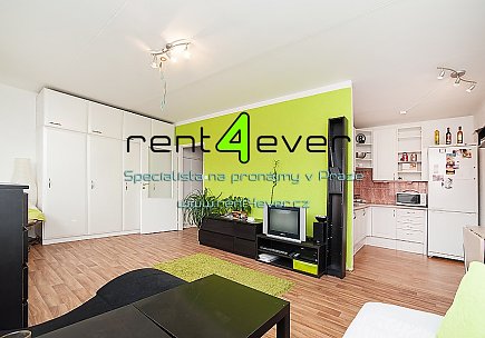 Pronájem bytu, Řepy, Nevanova, 1+kk, 38 m2, sklep, výtah, bezbariérový, pračka, lednice, zařízený, Rent4Ever.cz