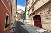 Pronájem bytu, Malá Strana, Jánský vršek, 2+1, 75 m2, cihla, komora, zařízený, Rent4Ever.cz