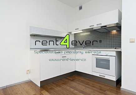 Pronájem bytu, Metro A Veleslavín, Adamova, 1+kk, 33 m2, novostavba, balkon 7 m2, výtah, nezařízený, Rent4Ever.cz