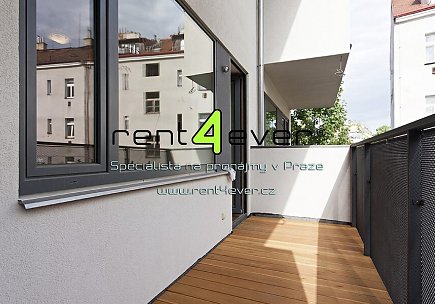 Pronájem bytu, Metro A Veleslavín, Adamova, 1+kk, 33 m2, novostavba, balkon 7 m2, výtah, nezařízený, Rent4Ever.cz