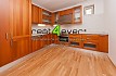 Pronájem bytu, Libeň, Valčíkova, byt 3+1, 97 m2, ve vile, cihla, zahrada, nezařízený nábytkem, Rent4Ever.cz
