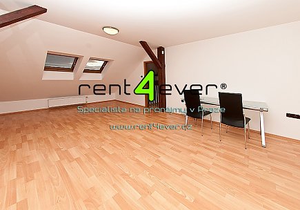 Pronájem bytu, Smíchov, Zapova, atypický mezonet 4+1, 182 m2, cihla, terasa, zahrada, zařízený  , Rent4Ever.cz