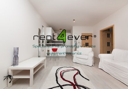 Pronájem bytu, Libeň, Nad Okrouhlíkem, novostavba, 2+kk, 48 m2, cihla, zahrada, nezařízený, Rent4Ever.cz