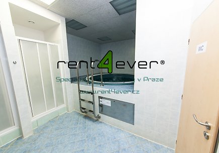 Pronájem bytu, Libeň, Nad Okrouhlíkem, novostavba, 2+kk, 48 m2, cihla, zahrada, nezařízený, Rent4Ever.cz