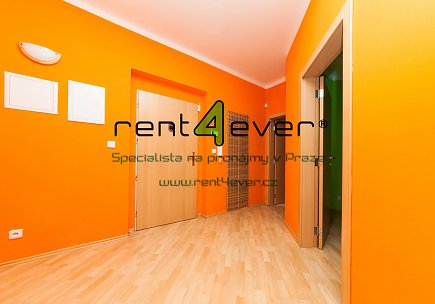 Pronájem bytu, Kobylisy, U třešňovky, 2+kk, 65 m2, novostavba, balkon, garáž, částečně zařízený, Rent4Ever.cz