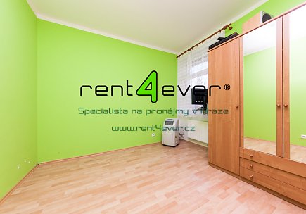 Pronájem bytu, Kobylisy, U třešňovky, 2+kk, 65 m2, novostavba, balkon, garáž, částečně zařízený, Rent4Ever.cz