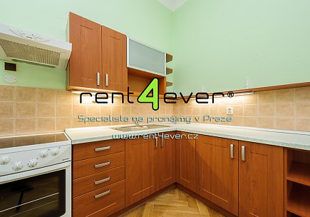 Pronájem bytu, Smíchov, Bieblova, 2+kk, 55 m2, cihla, komora, zahrada, lednice, nezařízený, Rent4Ever.cz