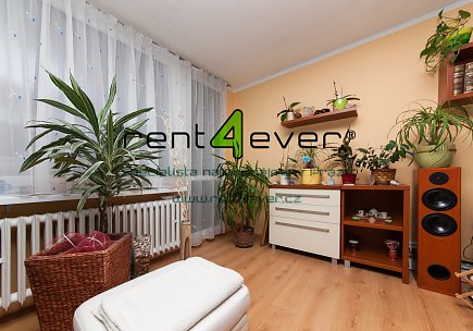 Pronájem bytu, Horní Počernice, Běluňská, 2+kk, 52 m2, lodžie 6 m2, sklep 3 m2, výtah, zařízený, Rent4Ever.cz
