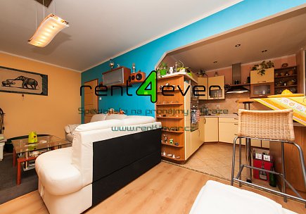 Pronájem bytu, Horní Počernice, Běluňská, 2+kk, 52 m2, lodžie 6 m2, sklep 3 m2, výtah, zařízený, Rent4Ever.cz