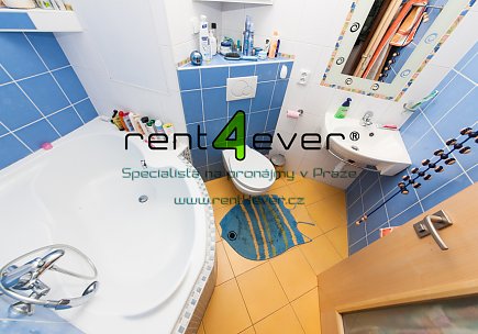 Pronájem bytu, Horní Počernice, Běluňská, 2+kk, 52 m2, lodžie 6 m2, sklep 3 m2, výtah, zařízený, Rent4Ever.cz