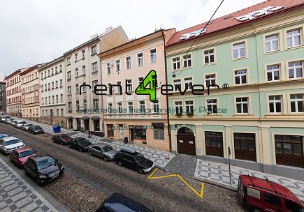Pronájem bytu, Vinohrady, Rybalkova, byt 2+1, 56 m2, cihla, zařízený nábytkem, Rent4Ever.cz