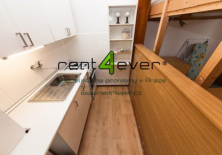 Pronájem bytu, Libeň, Vosmíkových, garsoniéra, 33 m2, cihla, spíž, sklep, garáž, zařízená, Rent4Ever.cz