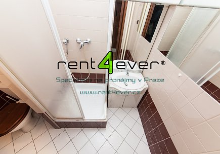 Pronájem bytu, Záběhlice, Hlavní, 2+kk, 53 m2, cihla, lodžie, výtah, vestavěné patro, nezařízený, Rent4Ever.cz